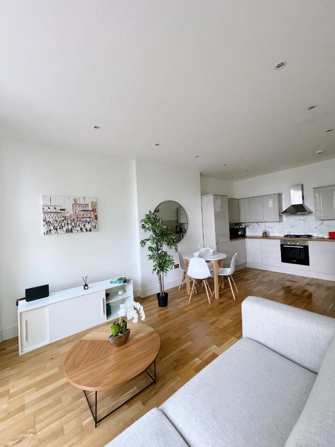 Luxuriously Flat In Streatham Lejlighed London Eksteriør billede